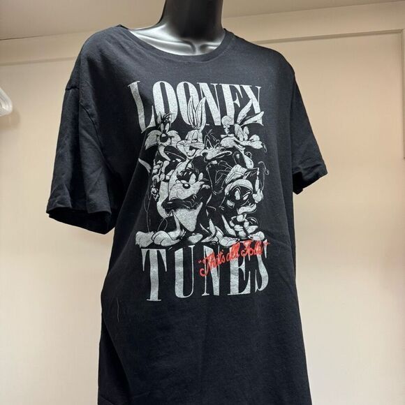 NWOT (XL) Old Navy Looney Tunes Graphic T-Shirt - Classic Black Tee - Picture 1 of 4